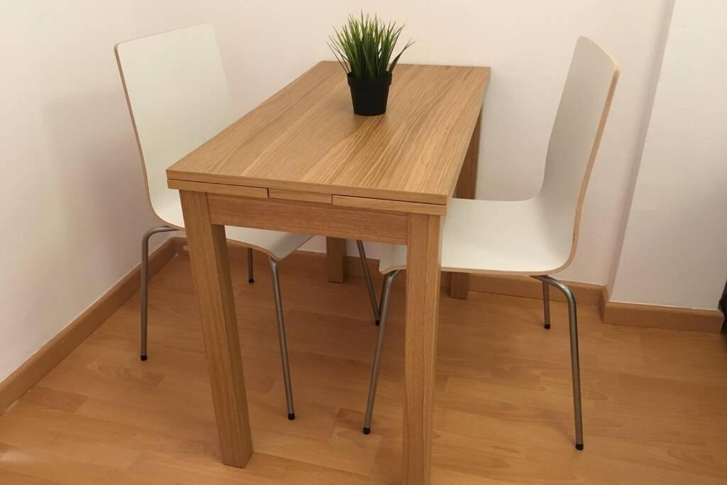 Pretty Apartament Barcelona Bagian luar foto