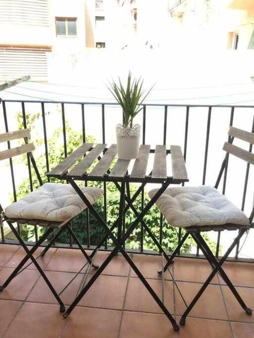 Pretty Apartament Barcelona Bagian luar foto